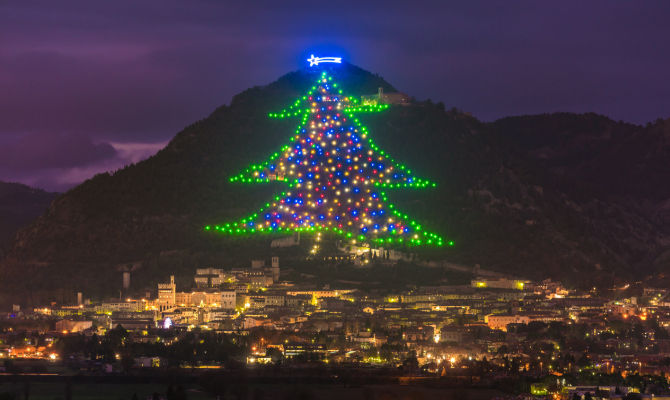 gubbio natale albero