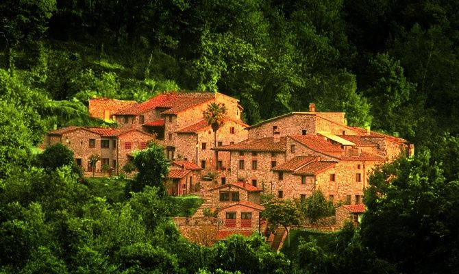 albergo diffuso Toscana