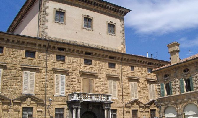  Palazzo Canossa di Mantova