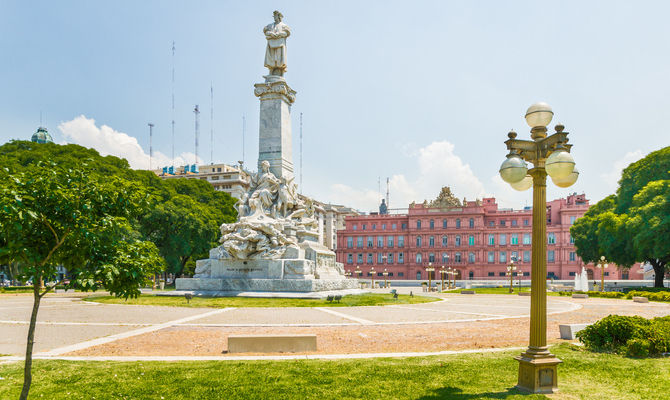 Plaza de Mayo