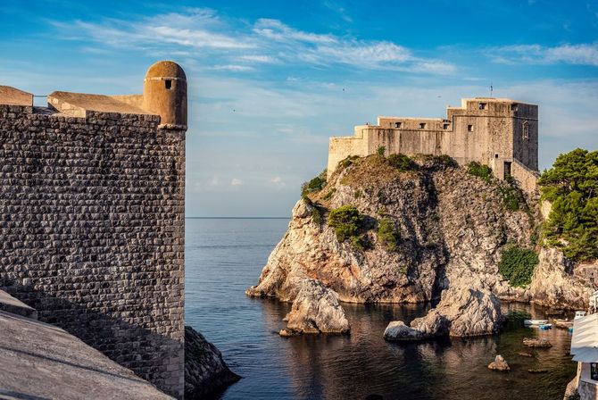 CROAZIA – APPRODO DEL RE E FORTEZZA ROSSA