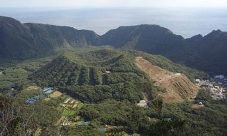 Giappone: 5 cose da sapere su Aogashima, dove si vive nei vulcani 
