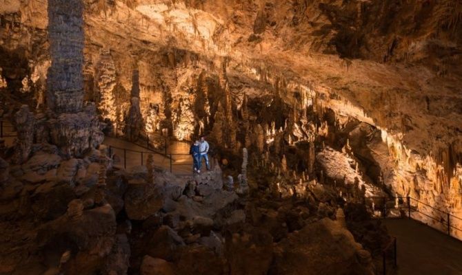 Grotte di Postumia