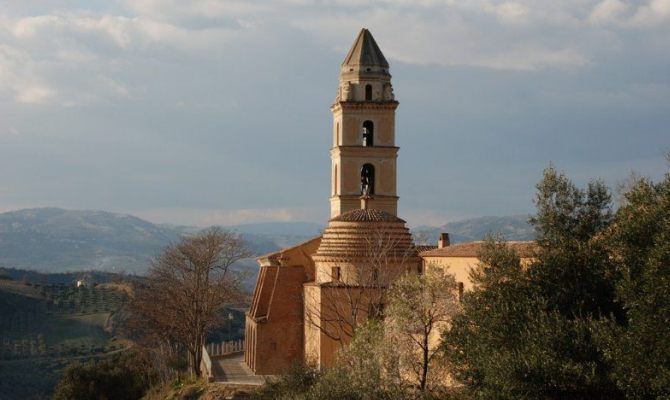 Sant'Arcangelo, veduta di Santa Maria d'Orsoleo