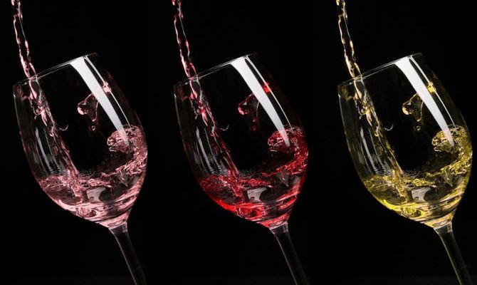 Affossate oltre 540 enoteche in Puglia. A rischio il vino made in Italy”.