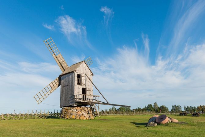 8. Saaremaa