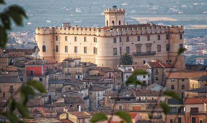 Castello di Corigliano Calabro