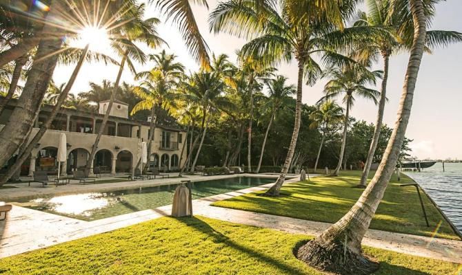 Villa di Jennifer Lopez e di Phil Collins a Miami Beach