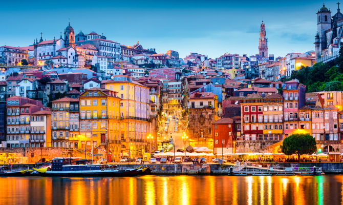 Panorama di Porto al tarmonto