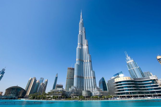 1 Burj Khalifa