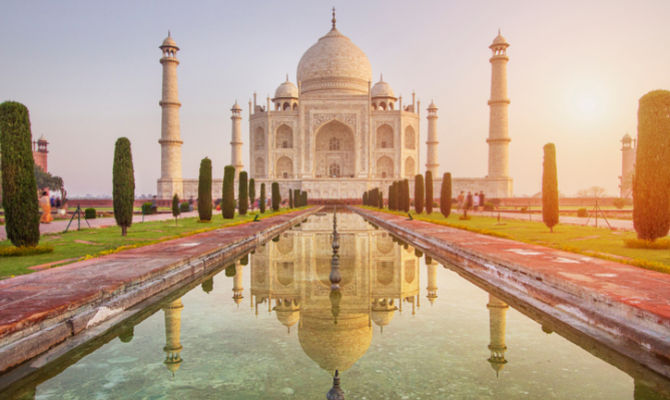 Tramonto sul Taj Mahal