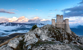 Rocca Calascio tra le scenografie di Lady Hawke 