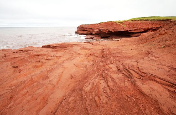Terra bruciata - Red sands shore