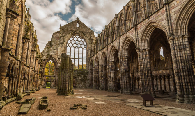 Scozia, rovine abbazia
