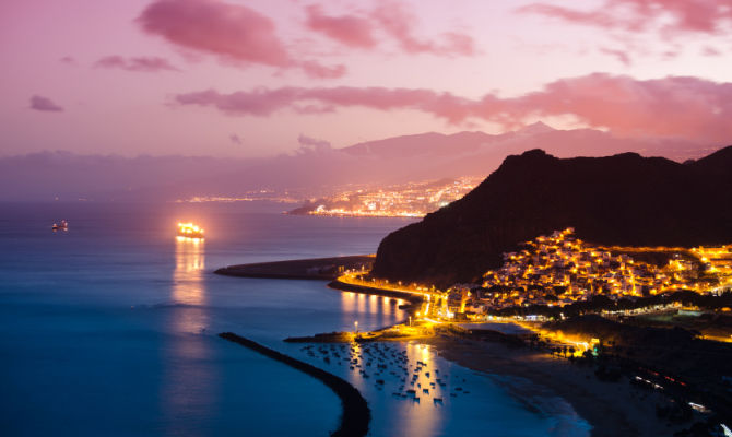 Tramonto sulla spiaggia della Teresita