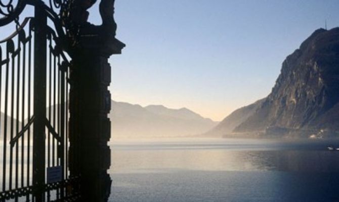 Lugano lago villa favorita