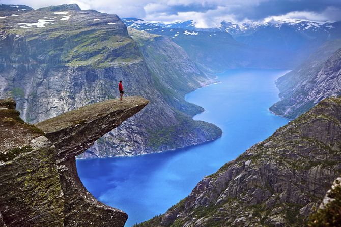 Trolltunga