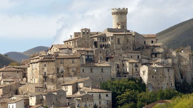 Petruziano delle colline teramane foto