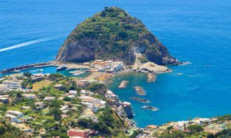 Sant’Angelo, il volto più intimo di Ischia