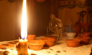 Natale al profumo di cera con le candele di Bevagna 