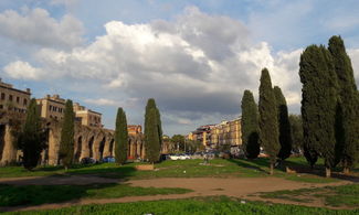 Parco con l'Acquedotto alessandrino