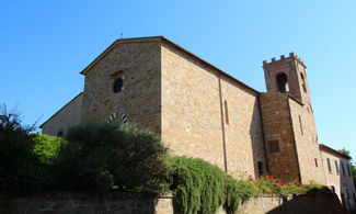 Castelfalfi, romantico borgo toscano nato a nuova vita