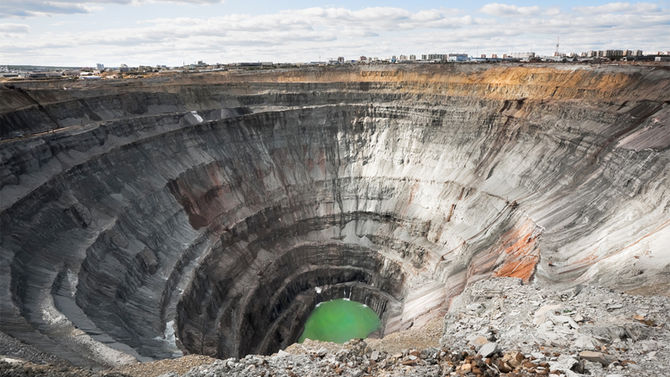 Giacimento diamanti di Mirny