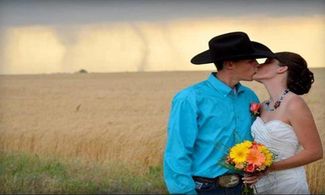 Kansas: matrimonio con il tornado