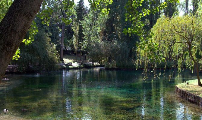 fonti del clitunno umbria arco sorgente carducci <br>
