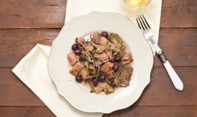 calamari, patate, carciofi, olive taggiasche