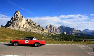Dolomiti: auto d'epoca ed Hemingway