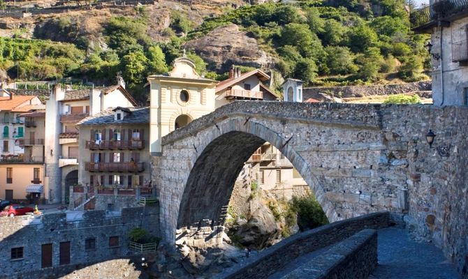  Ponte romano, Aosta, valle d'aosta