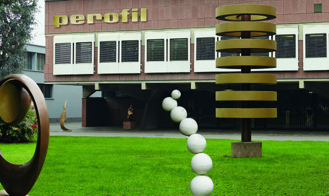 Perofil Factory Outlet