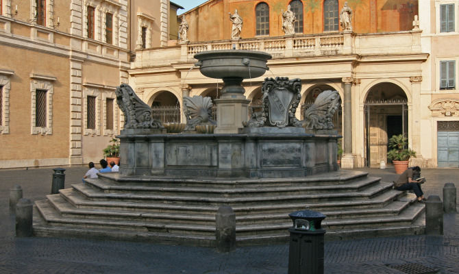 trastevere fontana santa maria in trastevere roma piazza