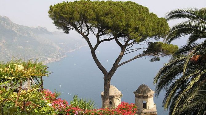 Positano e l&amp;#39;arte delle calzature su misura