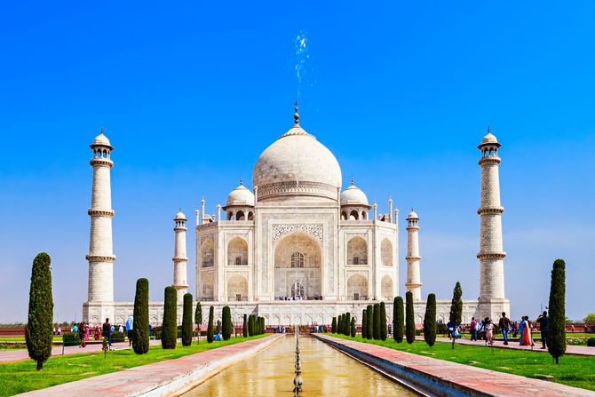 5. Taj Mahal