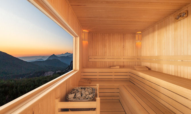 Sauna con vista montagna