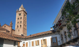 Vestebene Factory Store: Langhe alla moda 