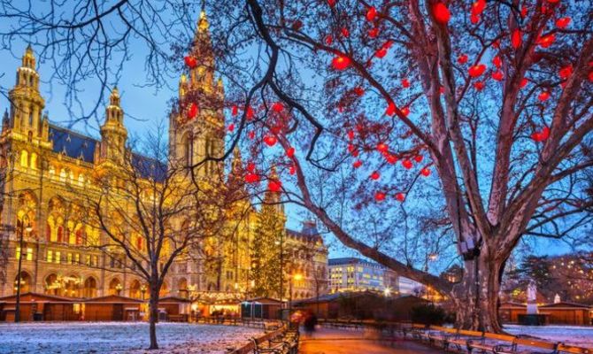 Natale,Vienna,Municipio,Albero,addobbi,luminarie