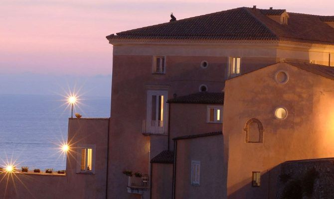 Veduta del Palazzo delle Clarisse, Amantea