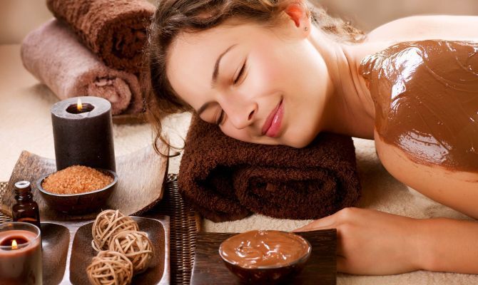  Massaggio al cioccolato, cioccoterapia, wellness