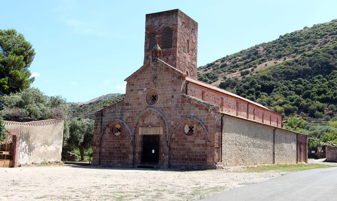 Bosa, chiesa romanica