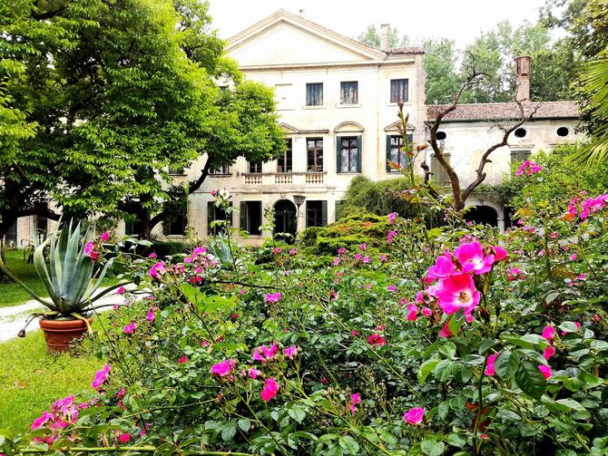 Palazzo Panigai Ovio