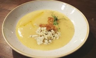 Crema di patate e cipolla bianca
