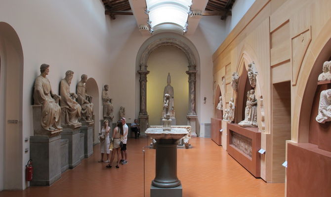 Museo dell'Opera del Duomo, Sala dell'antica facciata, Firenze | Foto: Sailko