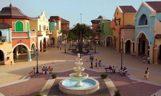 Valmontone outlet foto