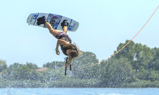 In wakeboard sul Lago di Como