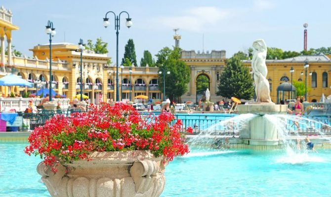 Budapest terme Szechenyi Bath