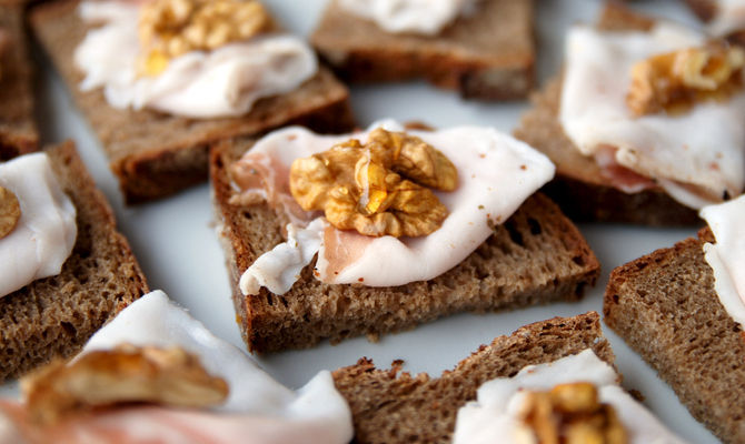 pane con lardo, salume