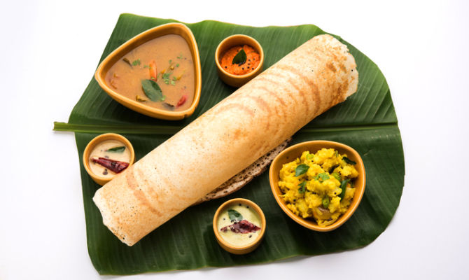 <span style="font-family: verdana, arial, sans-serif; font-size: 12px; font-style: normal; font-variant-ligatures: normal; font-variant-caps: normal; font-weight: 400;">Masala dosa, India, piatto</span>